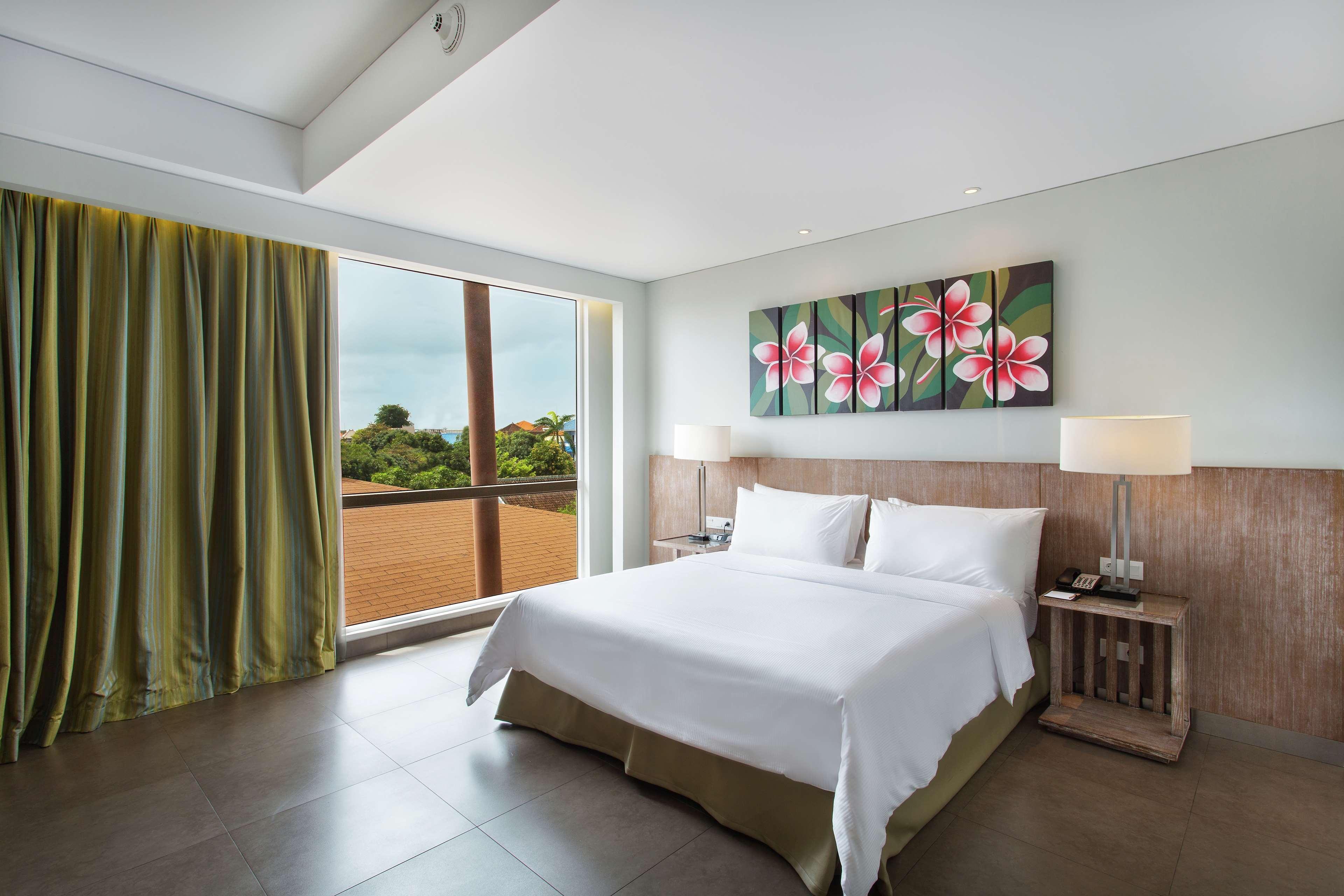 Hilton Garden Bali Ngurah Rai Airport Kuta Lombok