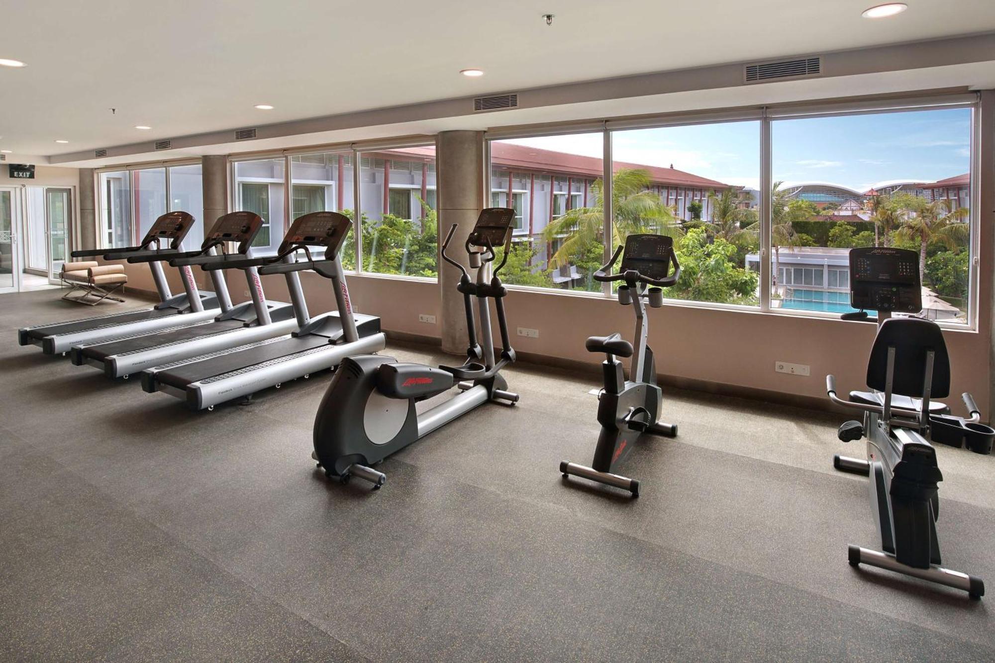 Hilton Garden Bali Ngurah Rai Airport 4* Kuta Lombok