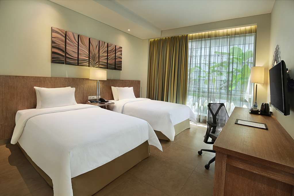 Hilton Garden Bali Ngurah Rai Airport Kuta Lombok
